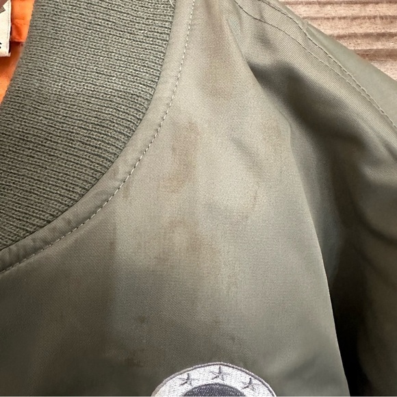 Vintage Bomber Jacket XS Warner Brothers Studio Store Looney Tunes Green Zipper - Picture 8 of 14